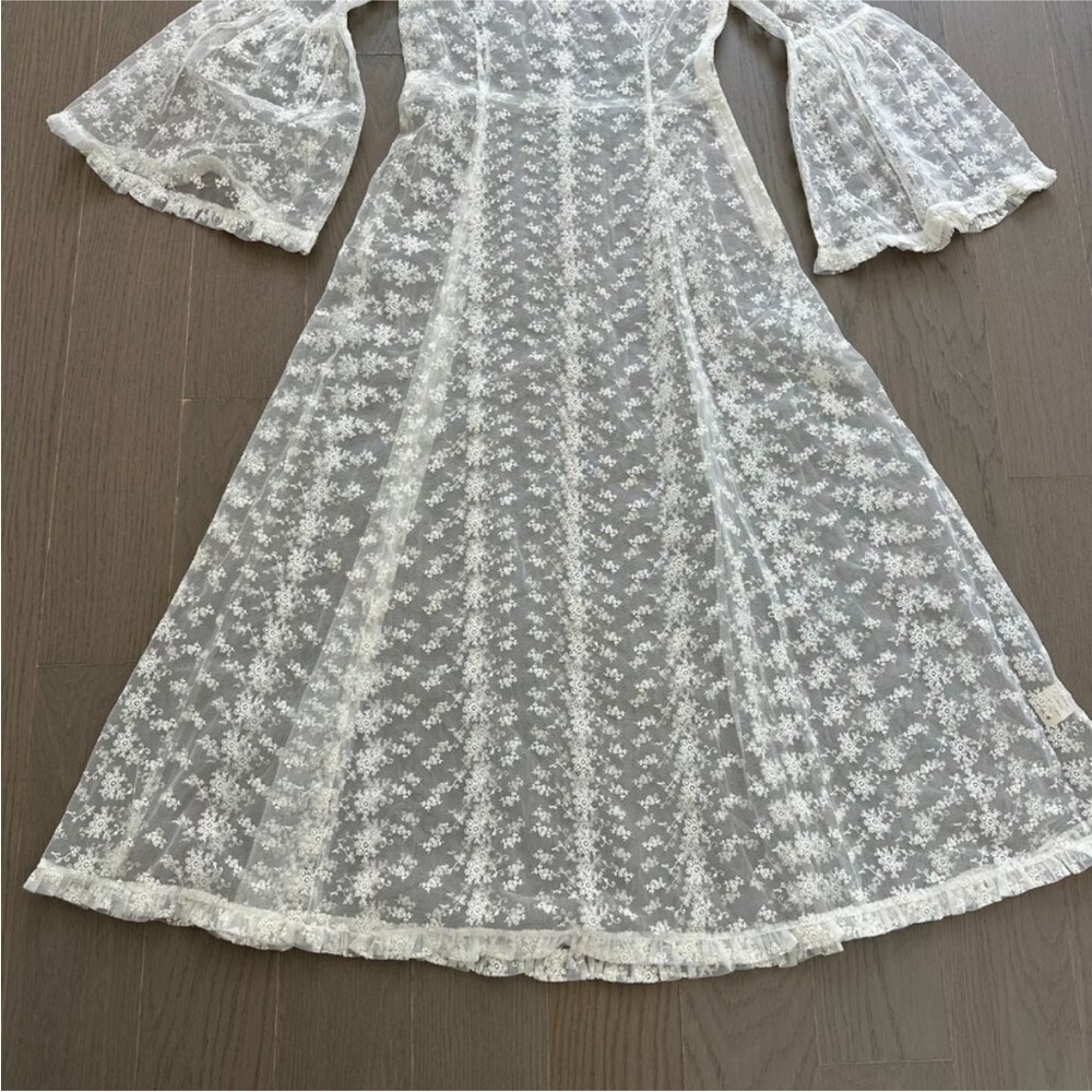 Doen Adalise Sea Salt White Lace Sheer
Maxi Dress XS NWT - Picture 4 of 9